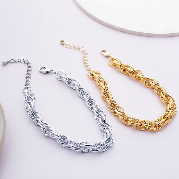 ⚜️[𝟯𝟬%𝗢𝗙𝗙|𝗯𝘂𝗻𝗱𝗹𝗲𝘀 𝟯+]⚜️Big Link Silver Choker NEW - Picture 7 of 10